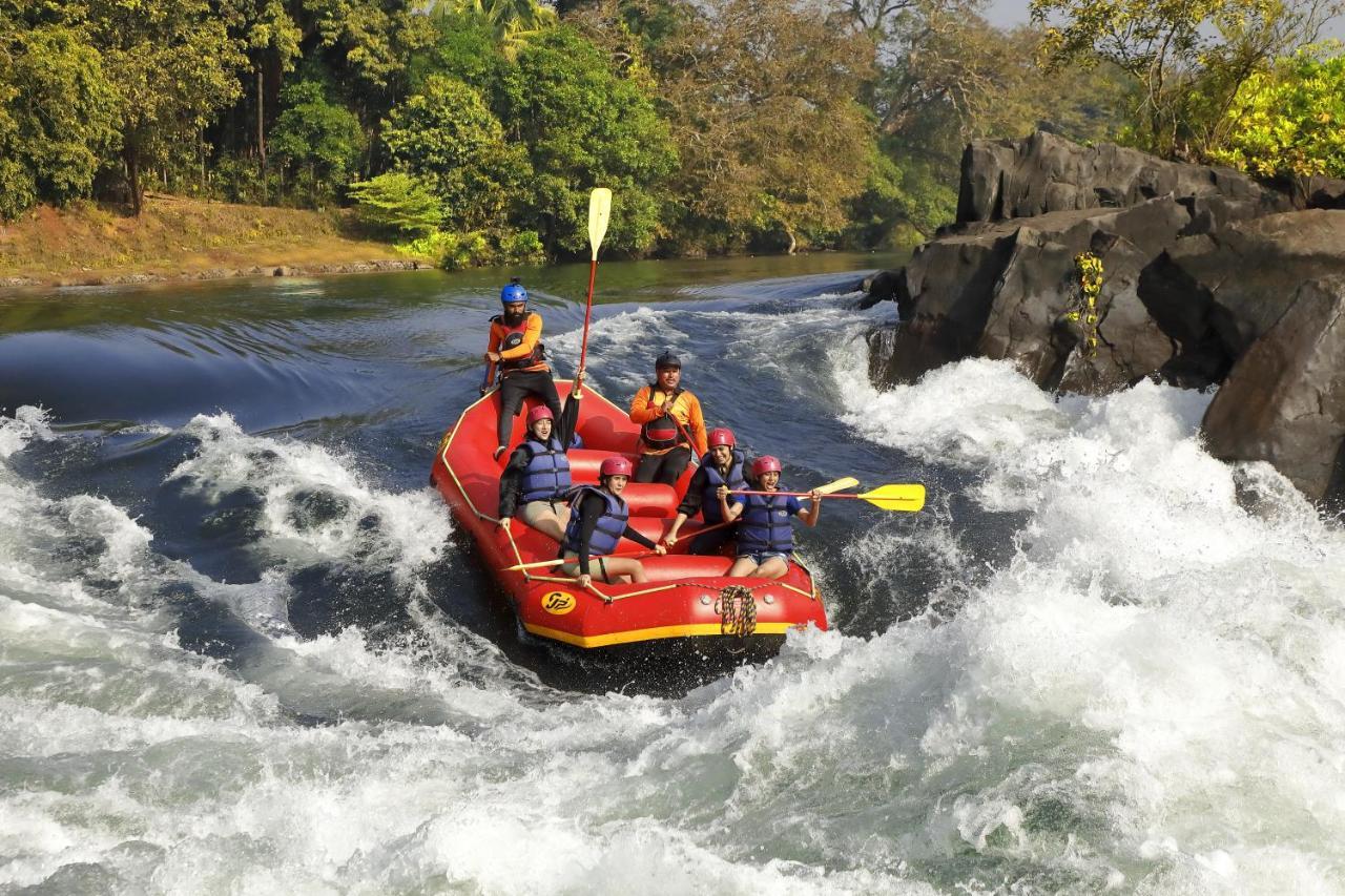 Whistling Woodzs Resort Dandeli Ngoại thất bức ảnh