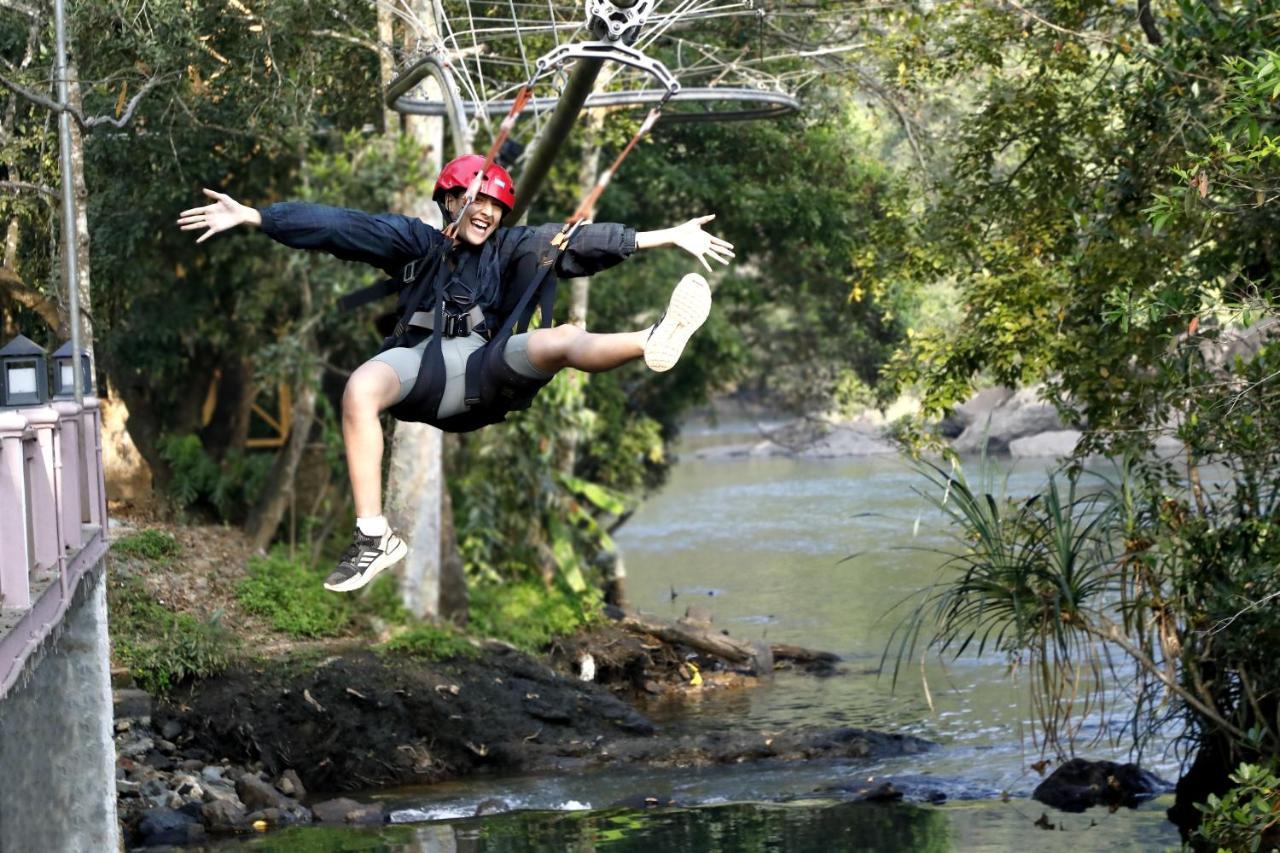 Whistling Woodzs Resort Dandeli Ngoại thất bức ảnh