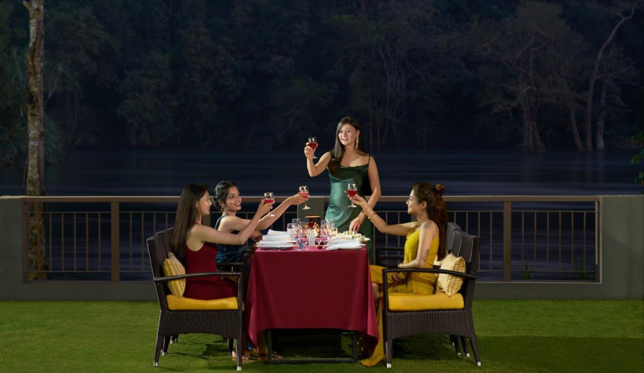 Whistling Woodzs Resort Dandeli Ngoại thất bức ảnh